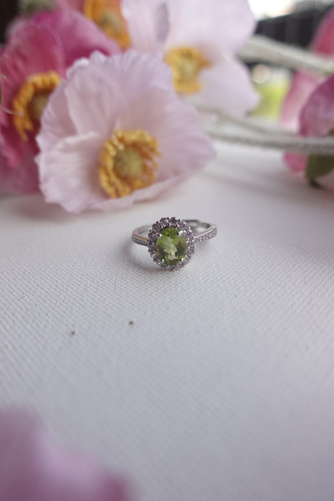 R0204 | Peridot