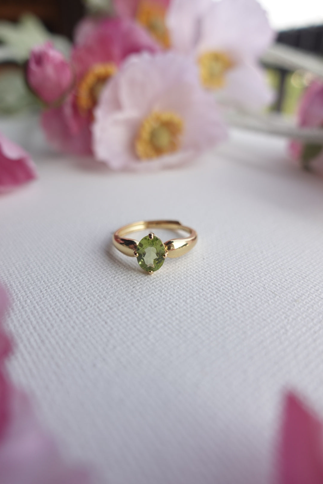 R0205 | Peridot
