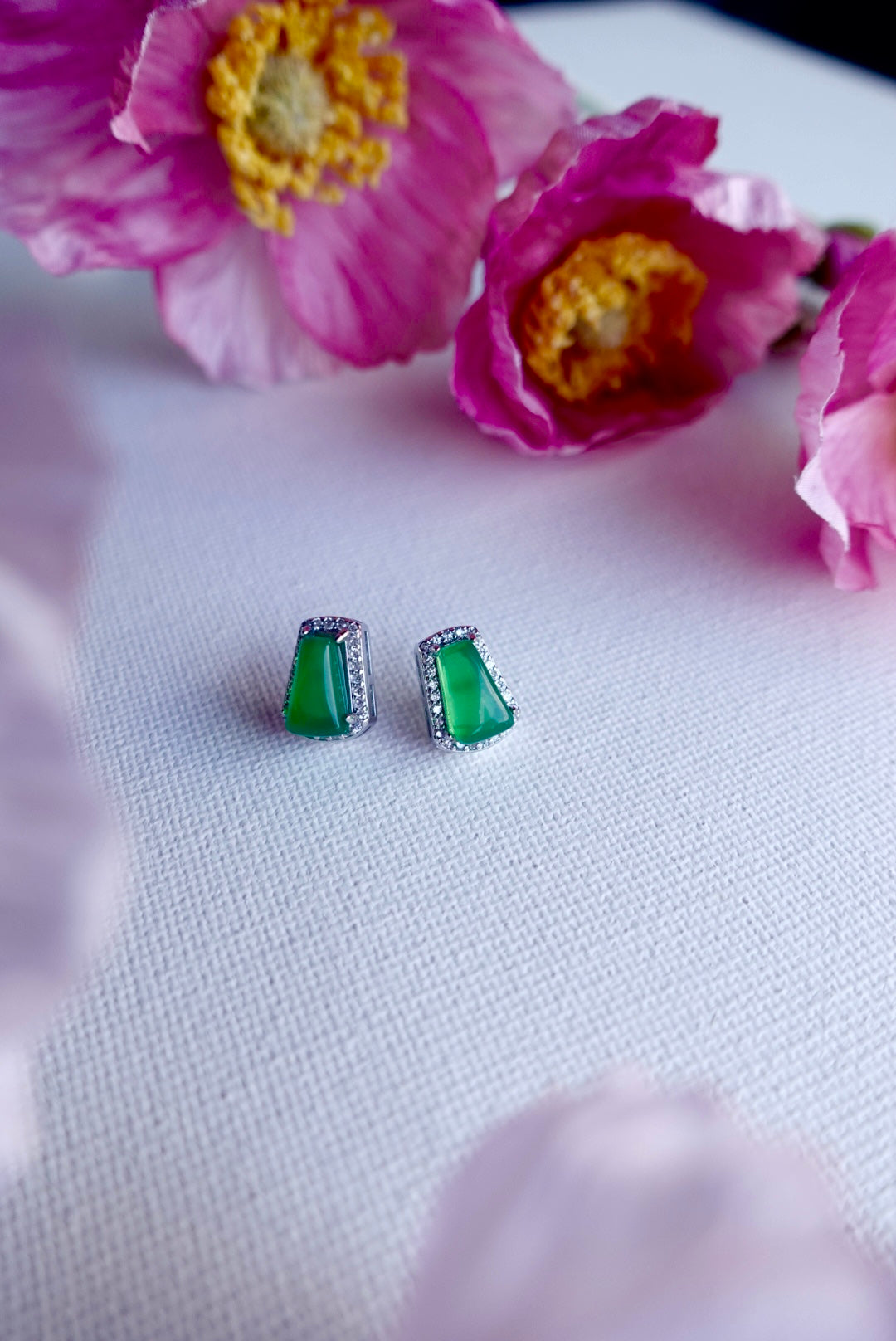 E2203 | Type A Green Cabochon Jade Earrings