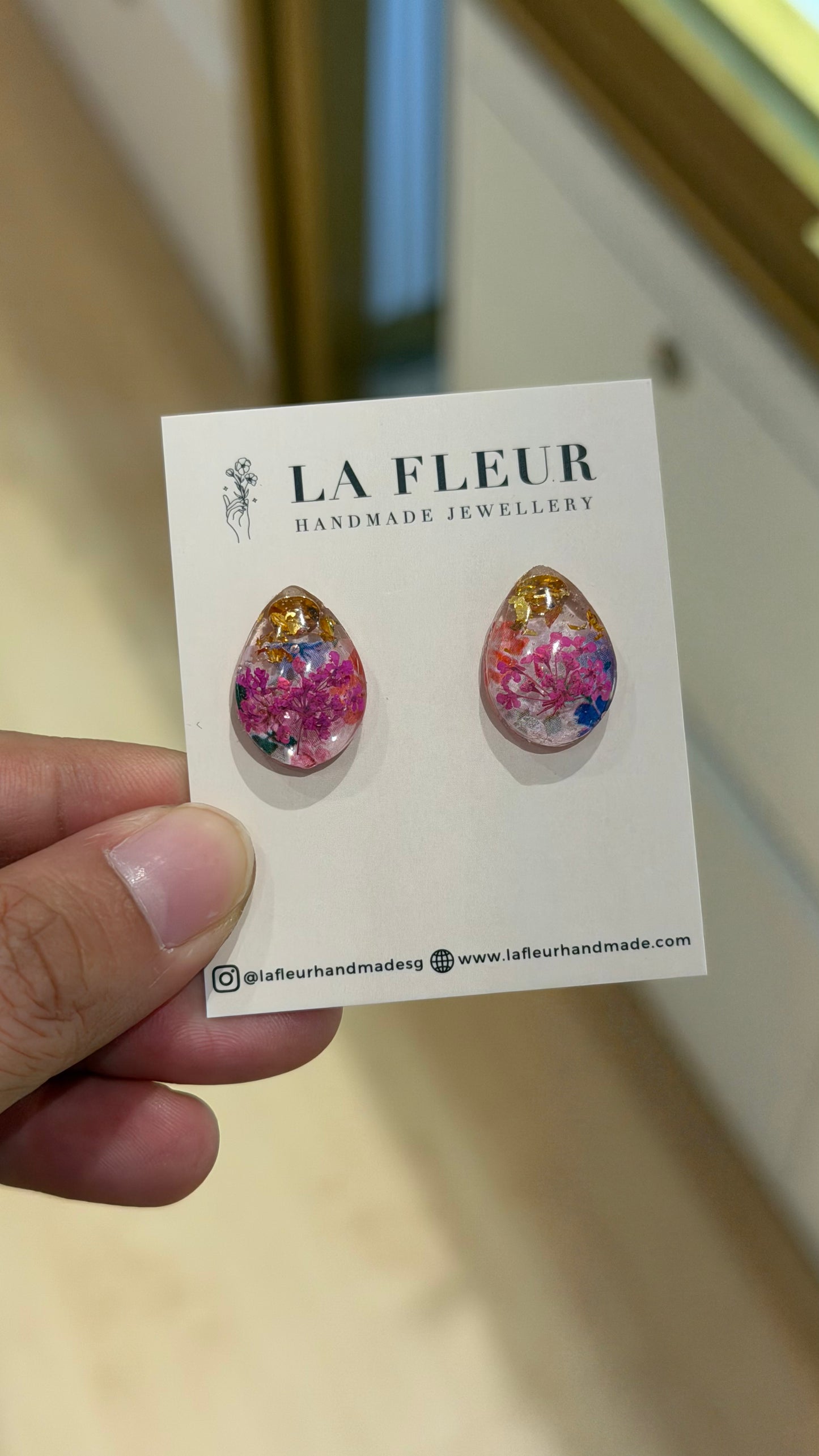 RE1398 | Real Flower Earrings