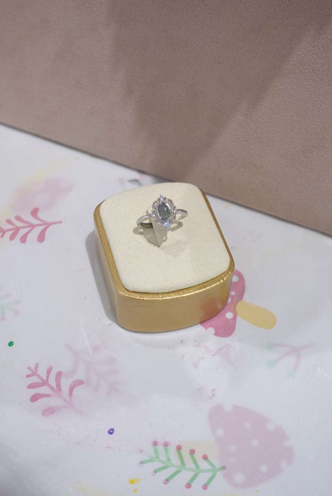 R0246 | Black Garnet Ring