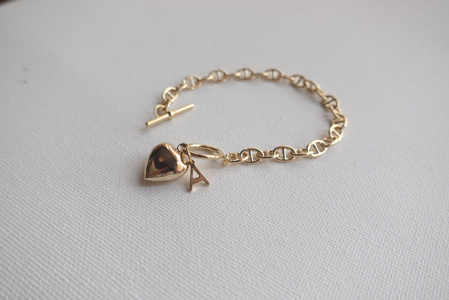 BR0117 | Heart Shape Bracelet