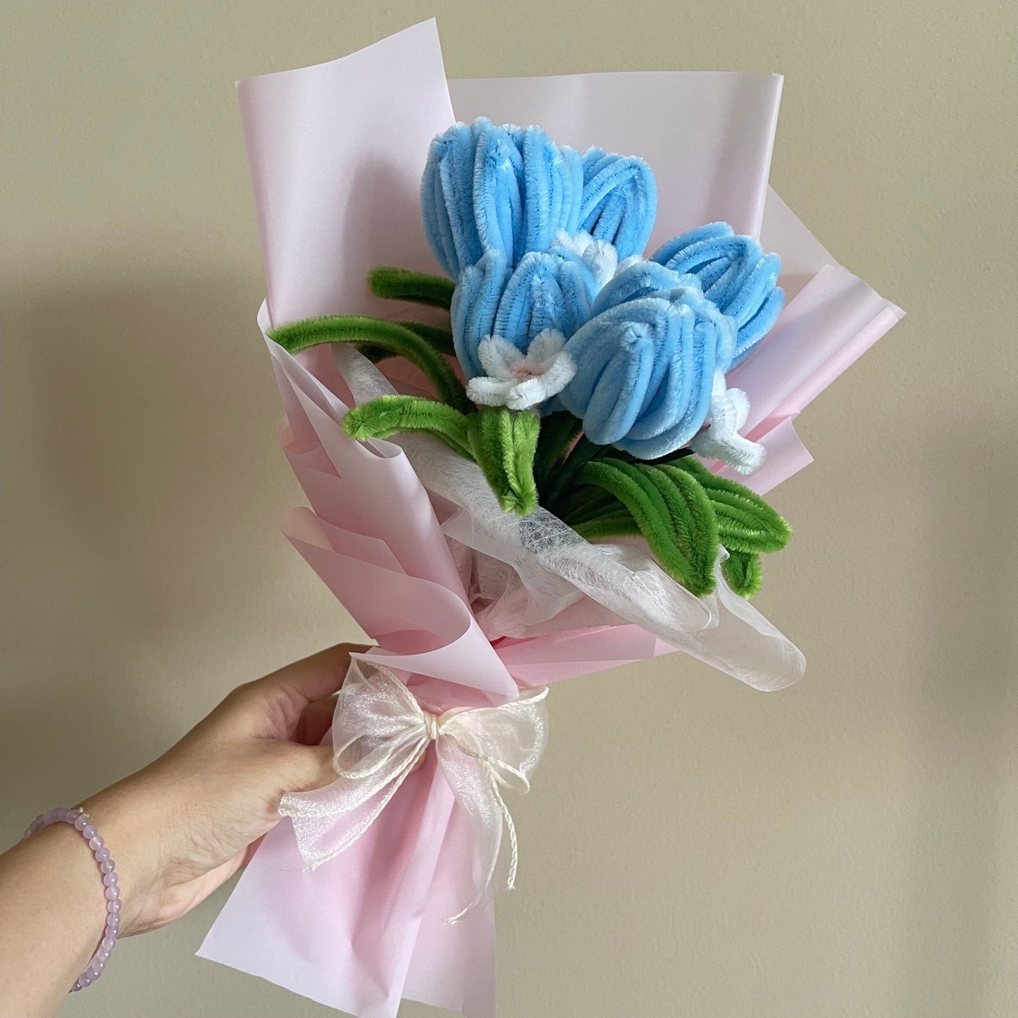V’Day Jewelry & Twist Stick Bouquet Set