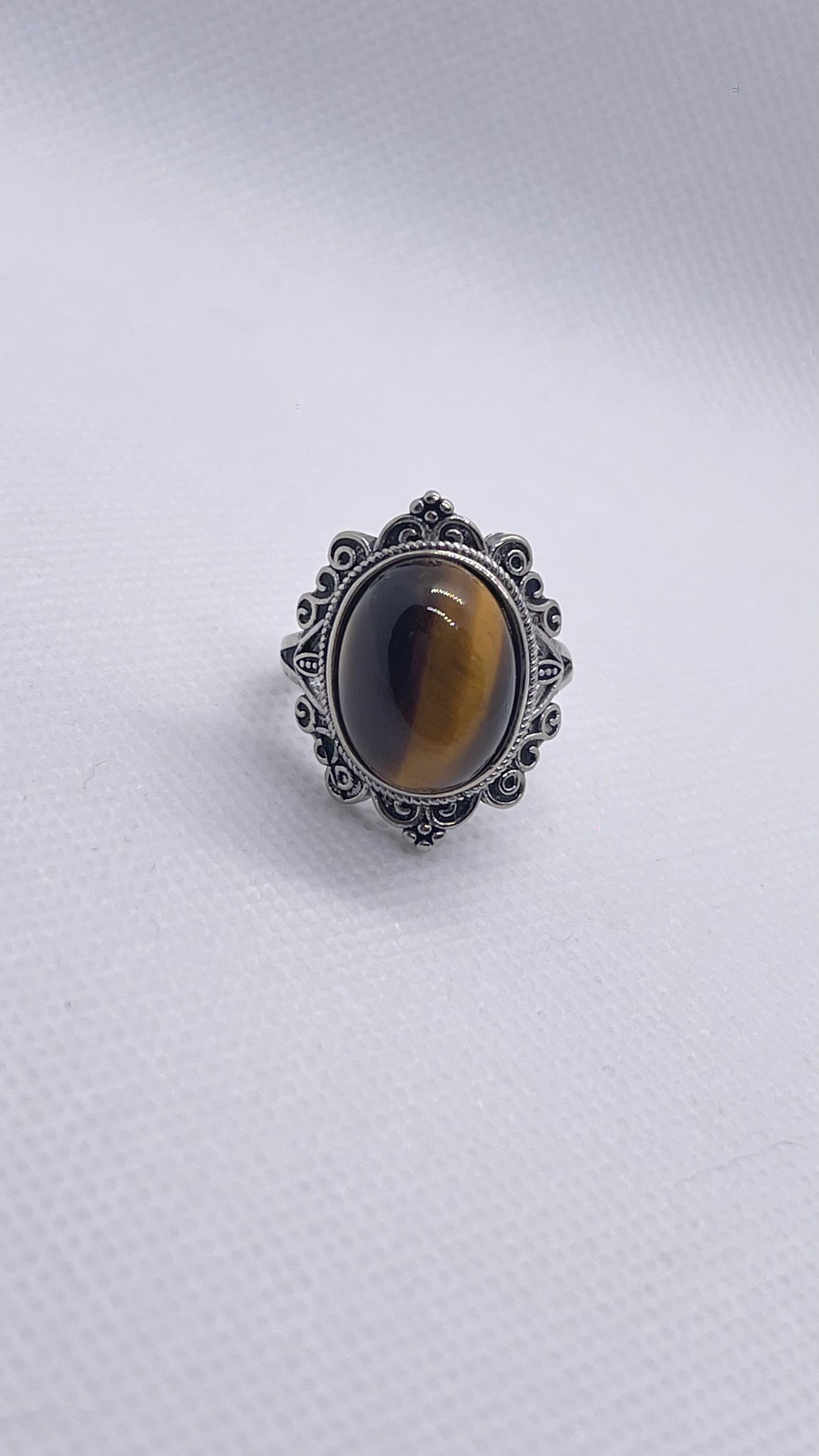 R0247 | Tiger Eye Ring