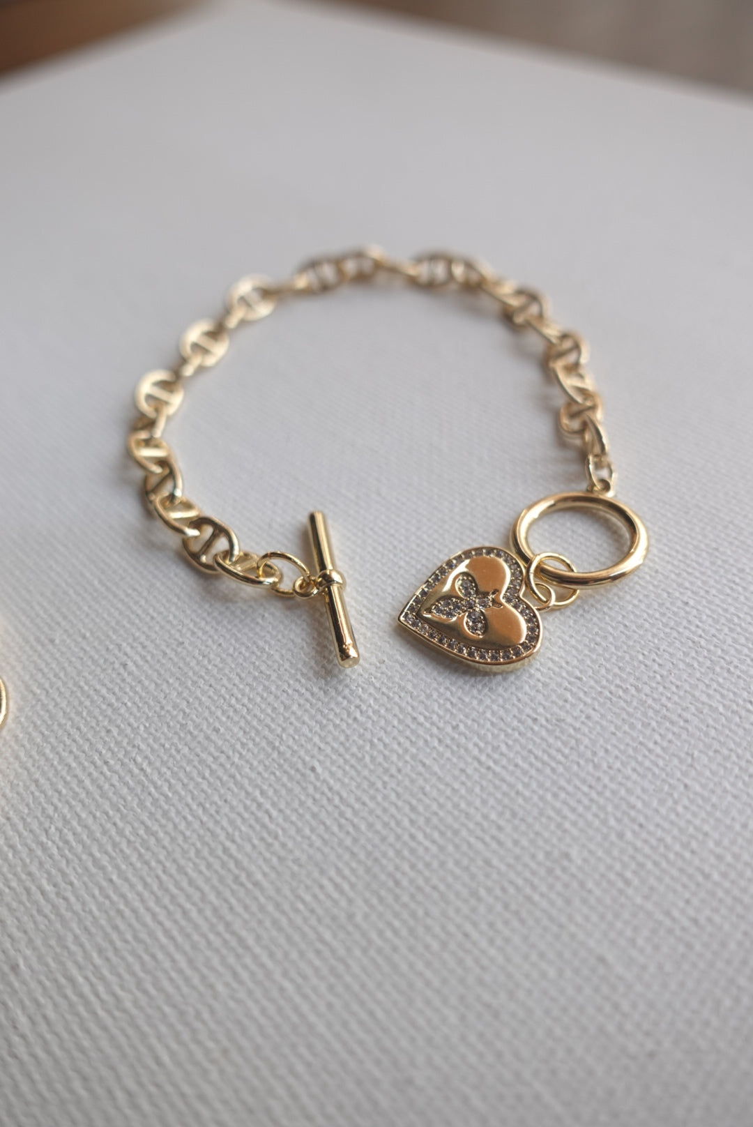BR0115 | Bee Bracelet