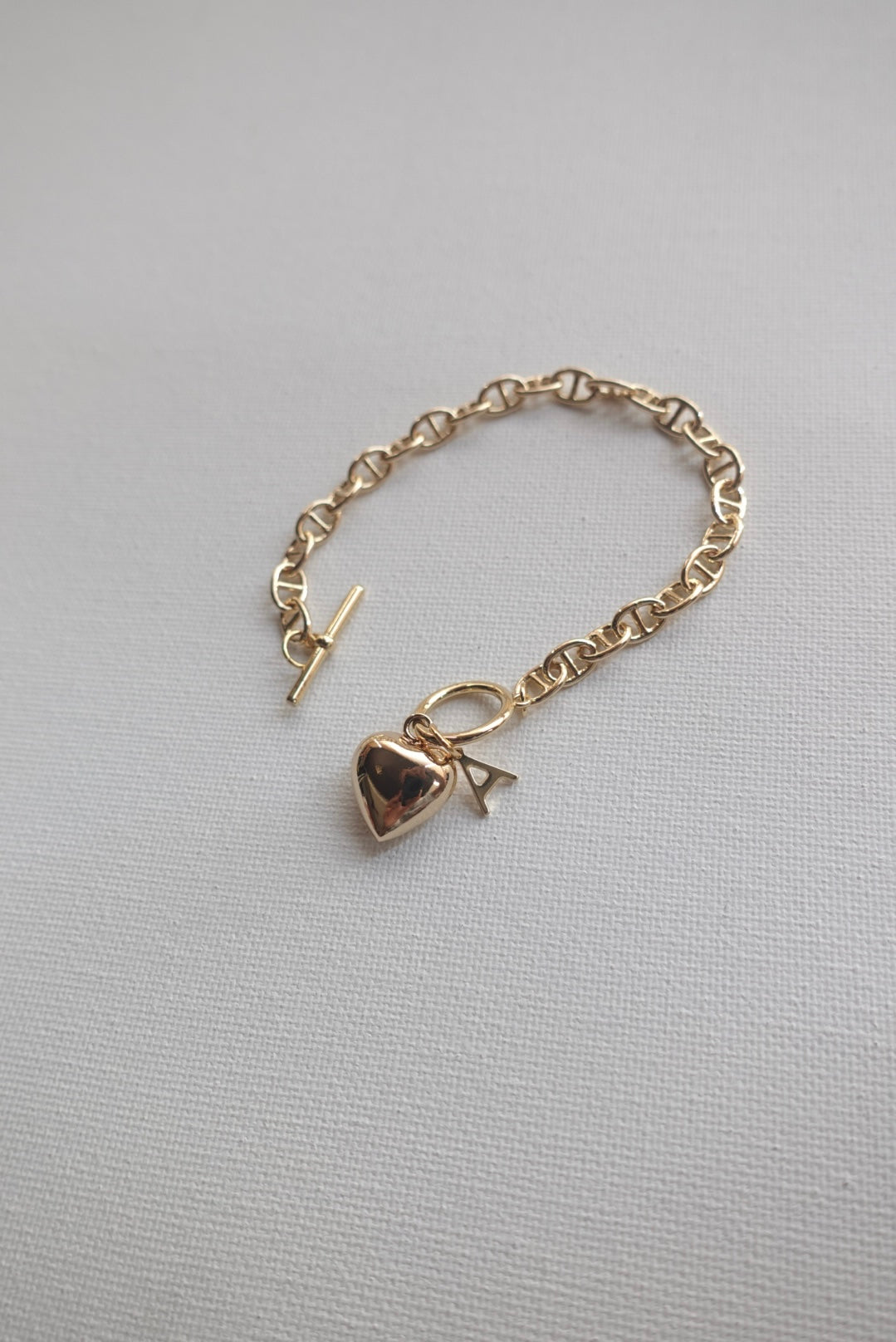 BR0117 | Heart Shape Bracelet
