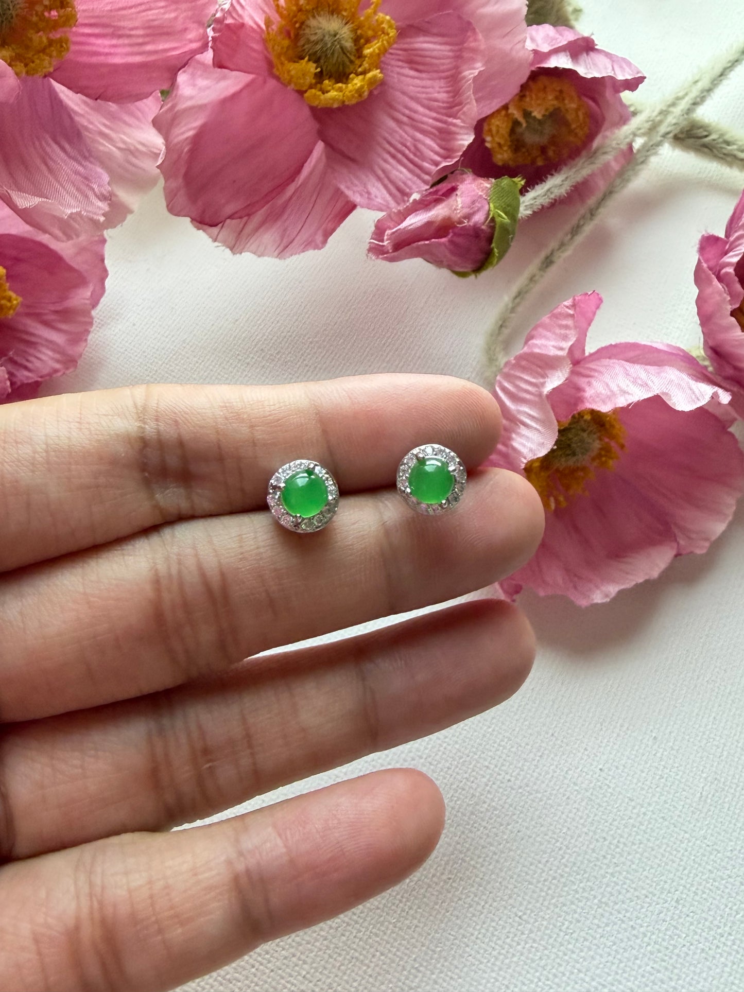 E2075 | Type A Green Cabochon Jade Earrings