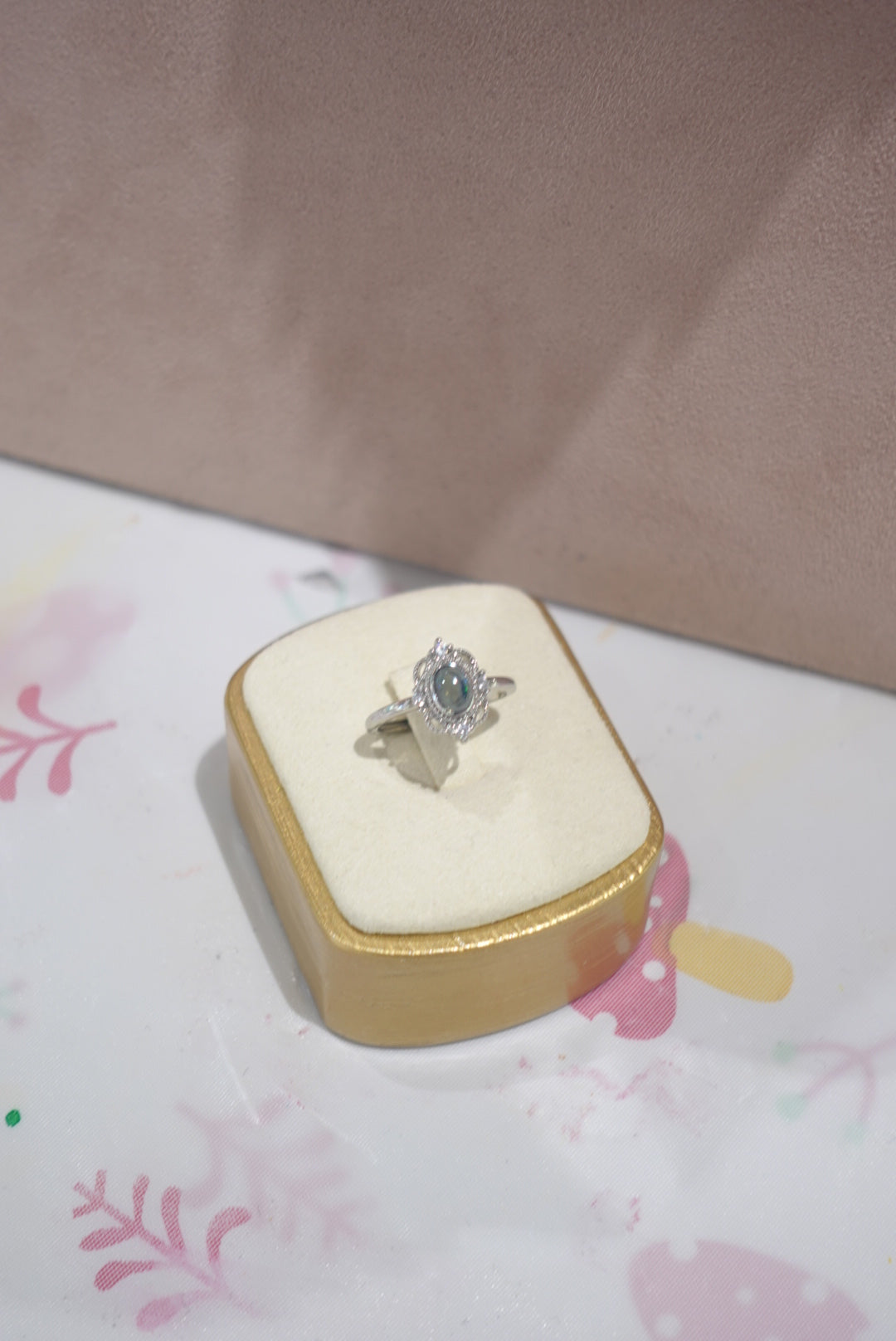 R0246 | Black Garnet Ring
