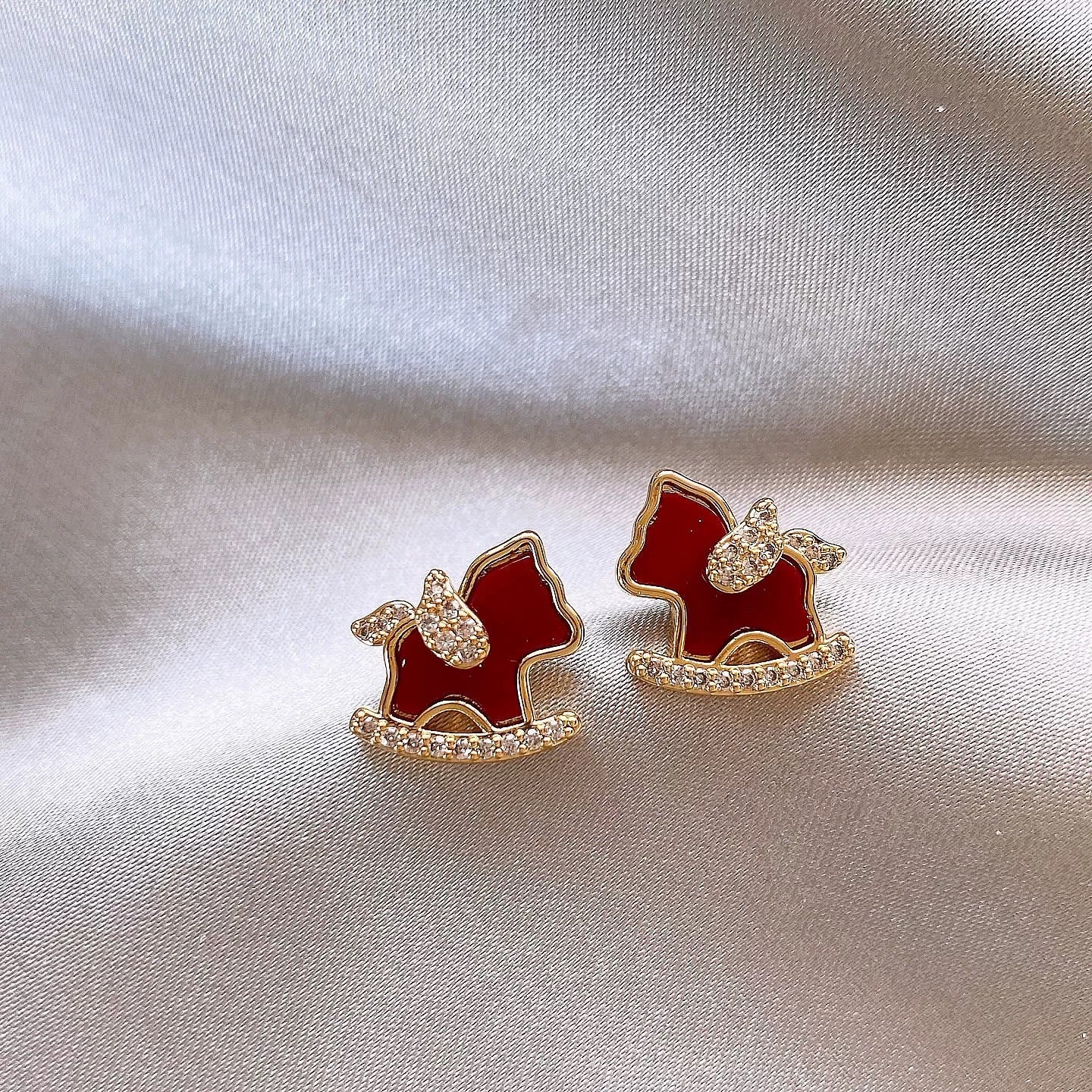 E2230 | CNY Jewelry Red Horse Earrings with Luck 神马都有
