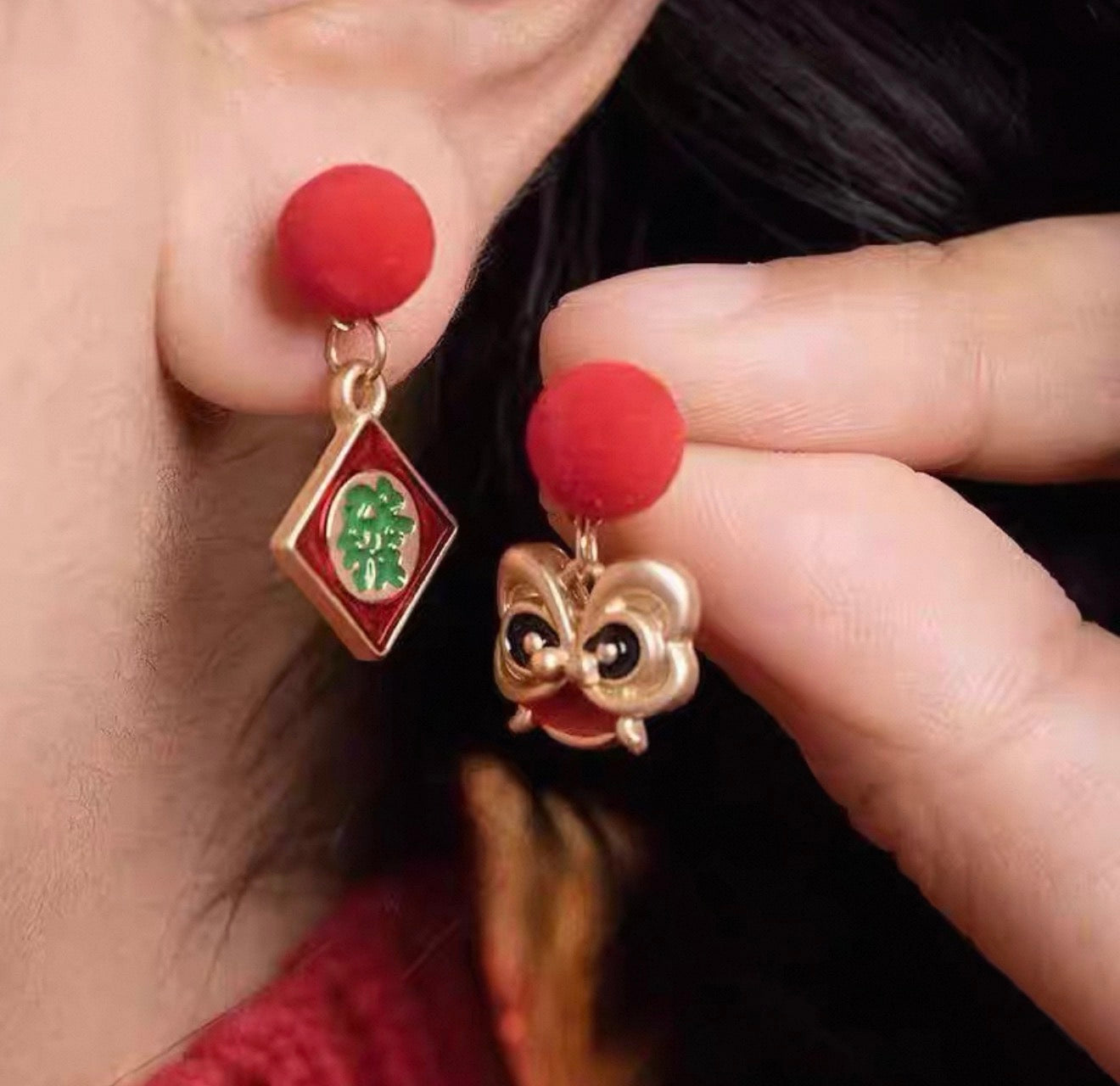 E2233 | CNY Jewelry Lion Dance Earrings