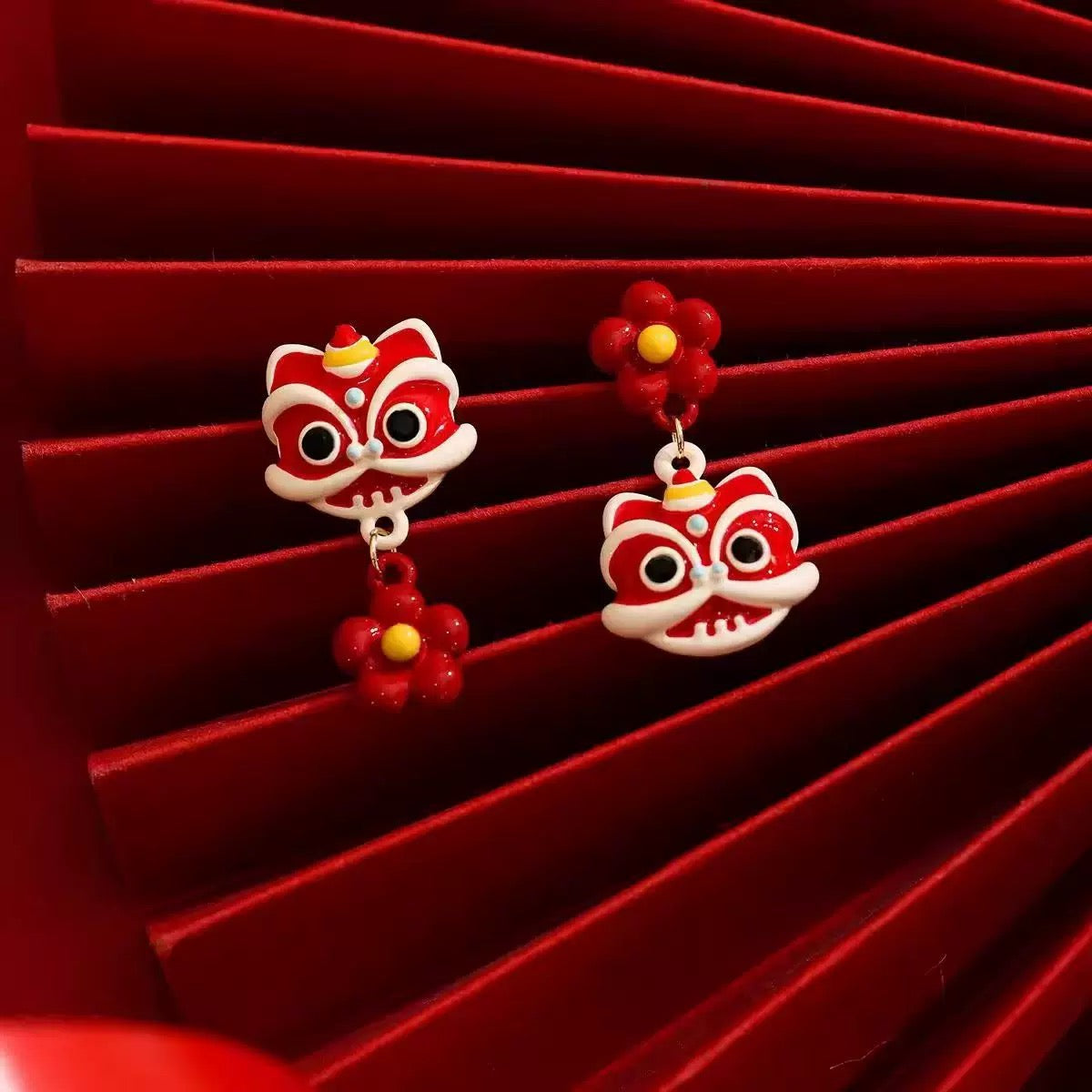 E2233 | CNY Jewelry Lion Dance Earrings