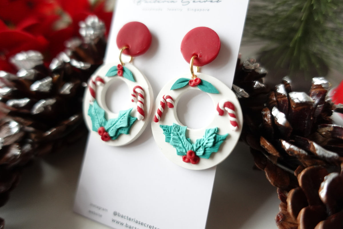 Christmas Wreath Polymer Clay Earrings 2
