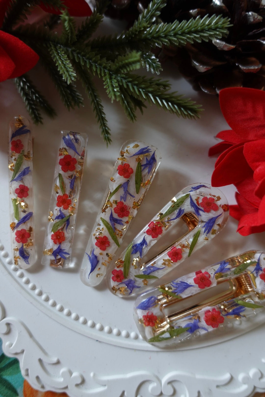 *Joy to the World* Christmas Flower Hair Clip