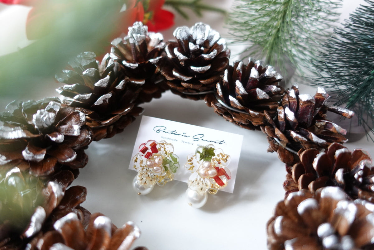 Blondelle 2 ways Christmas Studs