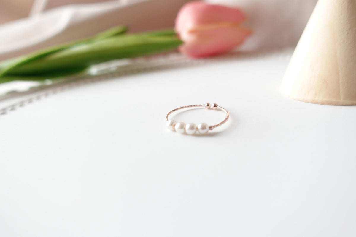 Andraline Pearl Ring (adjustable)
