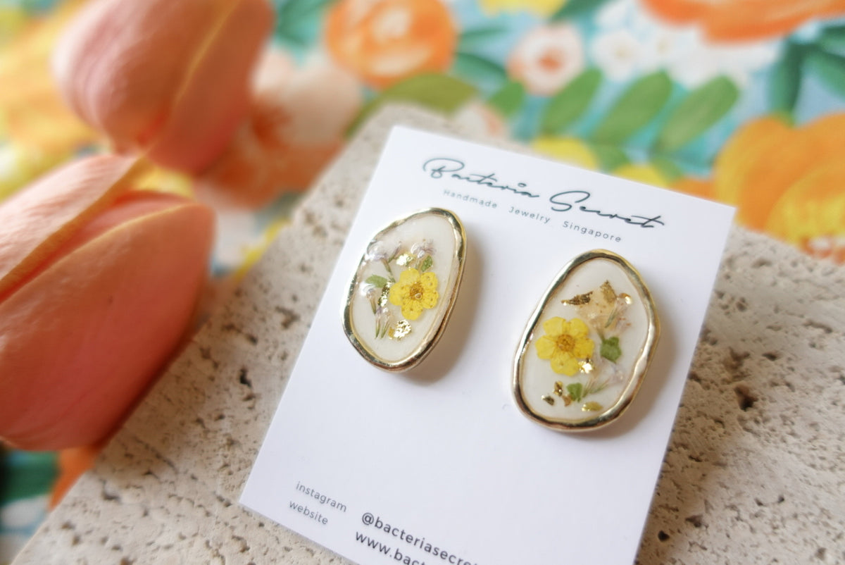Carlita Spring Flower Earrings
