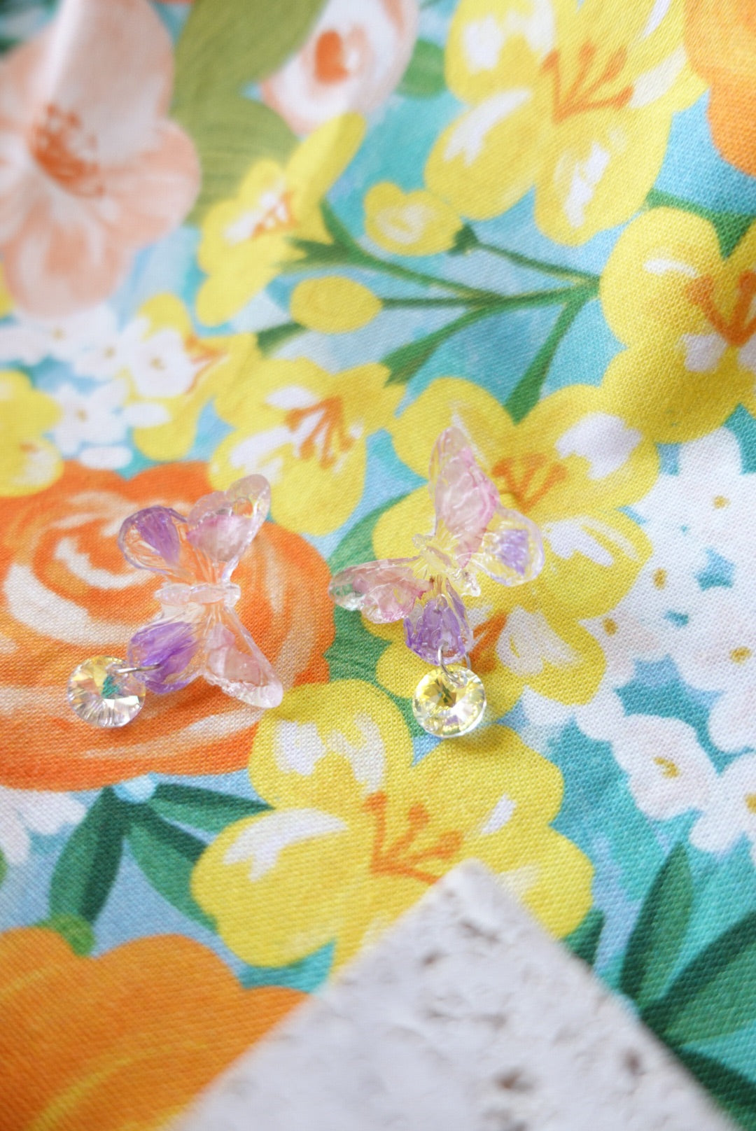 Carlen Spring Flower Butterfly Earrings