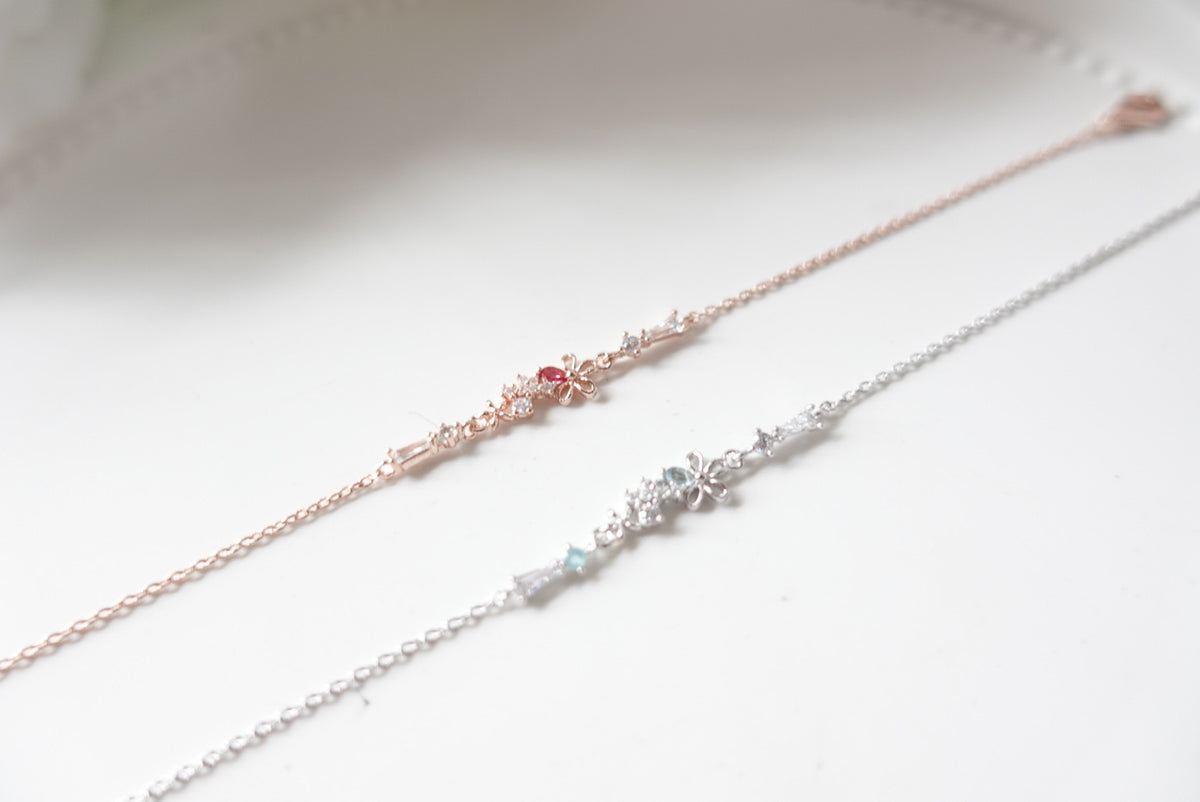 Barret Flower Crystals Bracelet