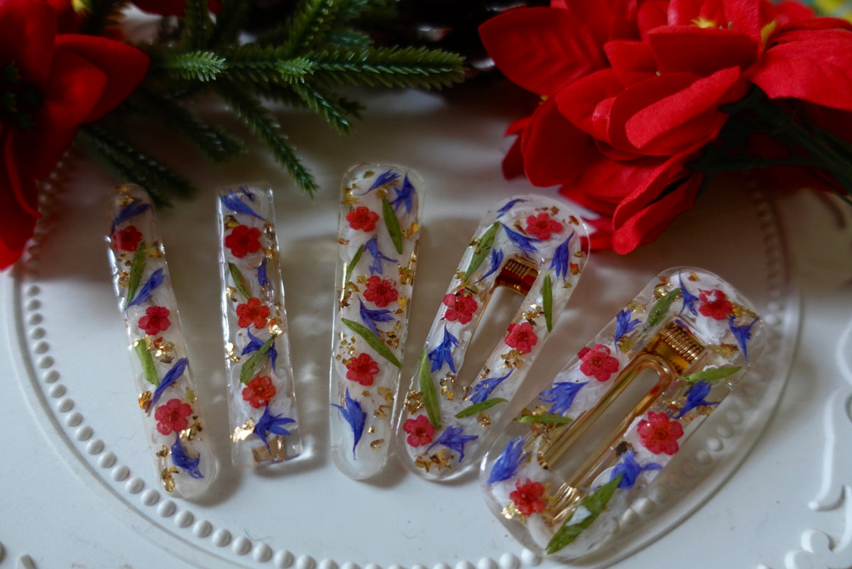 *Joy to the World* Christmas Flower Hair Clip