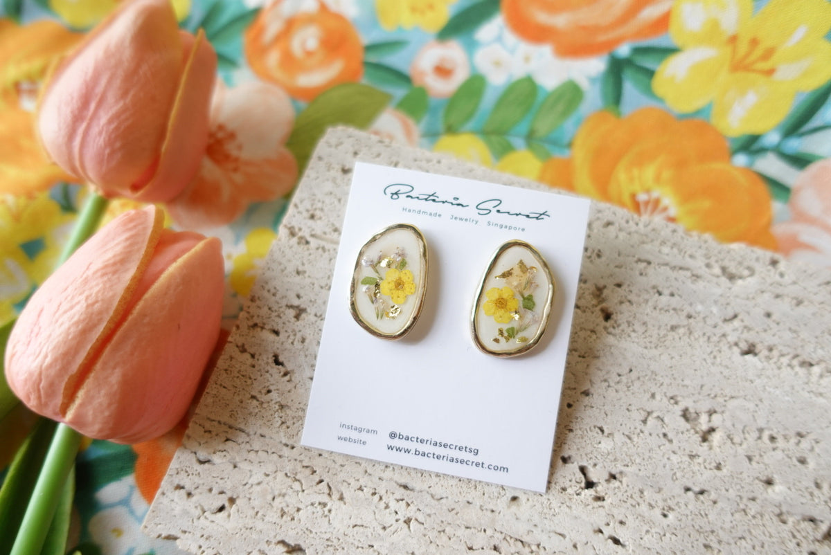 Carlita Spring Flower Earrings