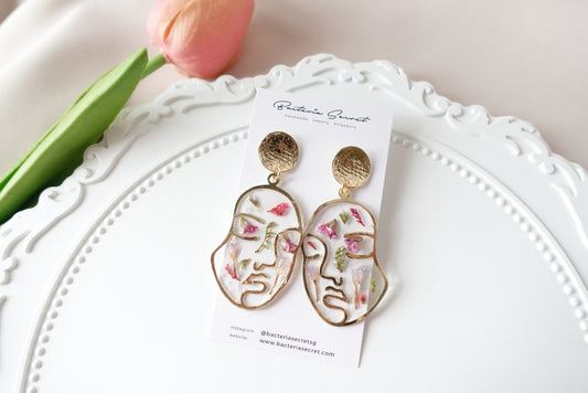 Face Mixed Flower Studs