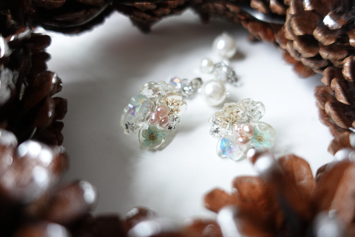 Blondelle 2 ways Christmas Studs
