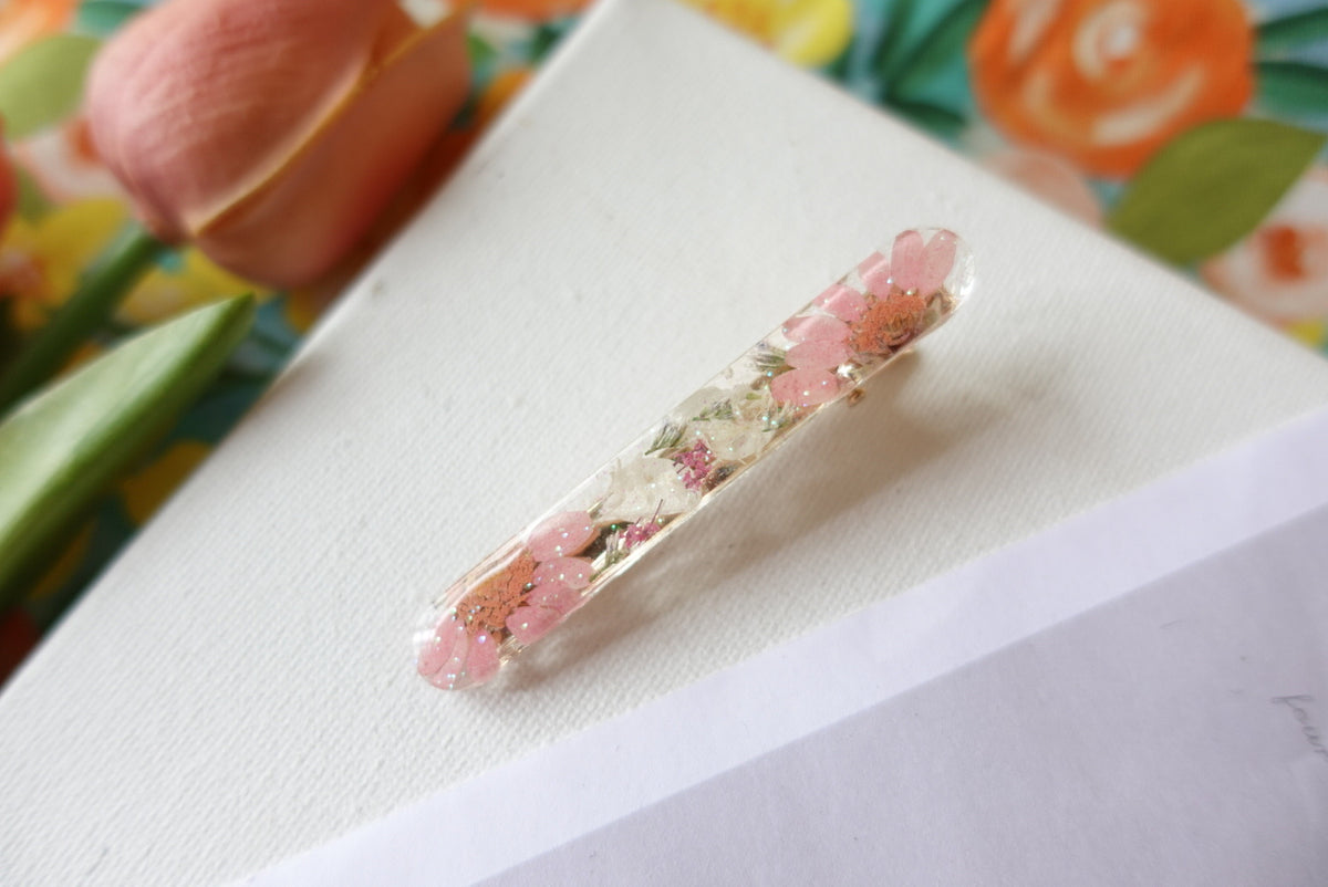 💕 Love is in the Air 💕 Pink Daisy Flower Hair Clip