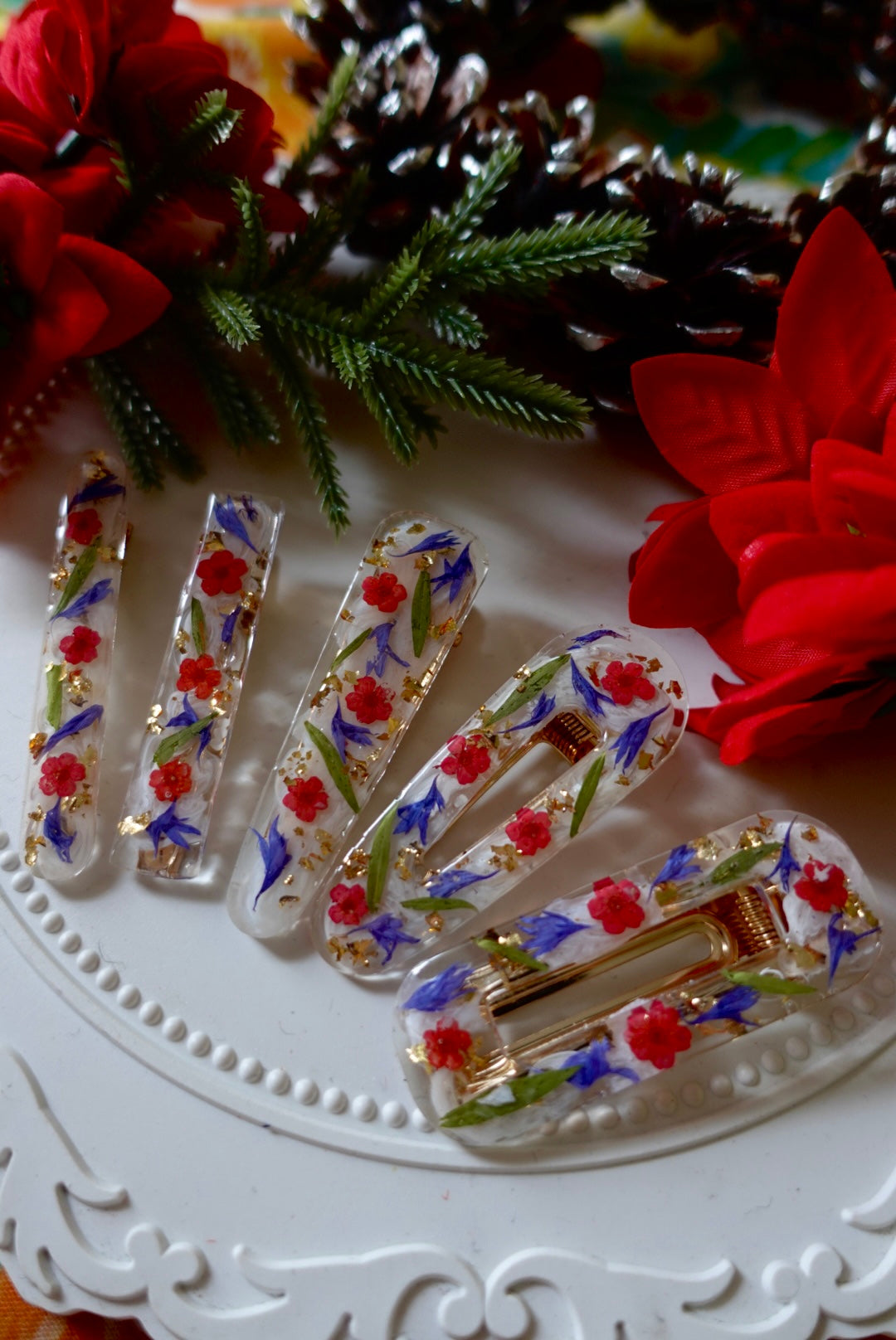 *Joy to the World* Christmas Flower Hair Clip